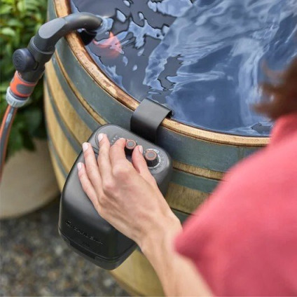 Бочечный насос Gardena 2400/2.1 18V P4A 14605-55 (без АКБ)