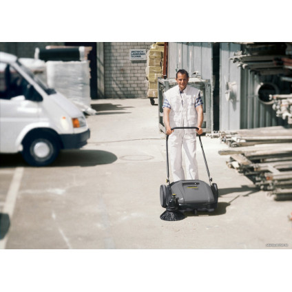 Подметальная машина Karcher KM 70/20 C 1.517-106.0