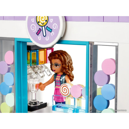 Конструктор LEGO Friends 41450 Торговый центр Хартлейк Сити
