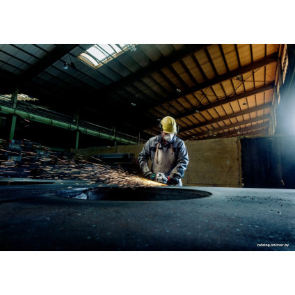 Угловая шлифмашина Metabo WE 24-230 MVT Quick 606470000