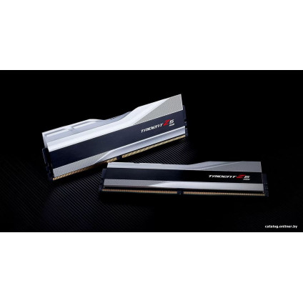 Оперативная память G.Skill Trident Z5 RGB 2x32ГБ DDR5 6000МГц F5-6000J3238G32GX2-TZ5RS