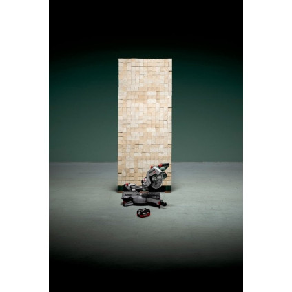Торцовочная пила Metabo KGS 18 LTX BL 216 614216850 (без АКБ)