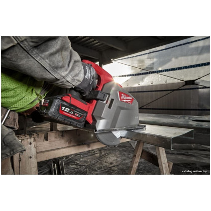 Дисковая (циркулярная) пила Milwaukee Fuel M18 FMCS66-0C 4933472110 (без АКБ, кейс)