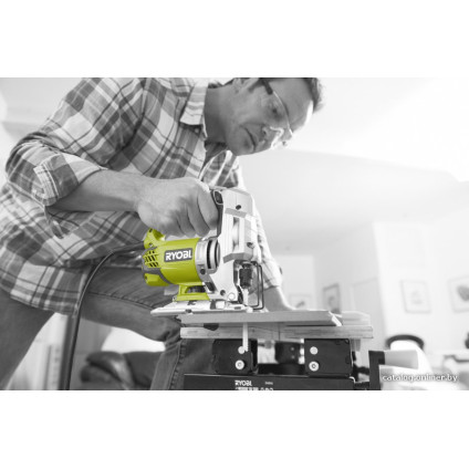 Электролобзик Ryobi RJS1050-K