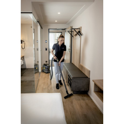 Пылесос Karcher T 15/1 Adv 1.355-304.0