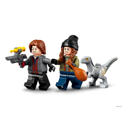 Конструктор LEGO Jurassic World 76946 Блу и поимка бета-велоцираптора