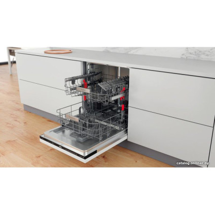 Встраиваемая посудомоечная машина Whirlpool WIO 3T133 PE 6.5