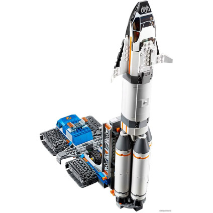 Конструктор LEGO City 60229 Площадка для сборки и транспорт для перевозки ракеты