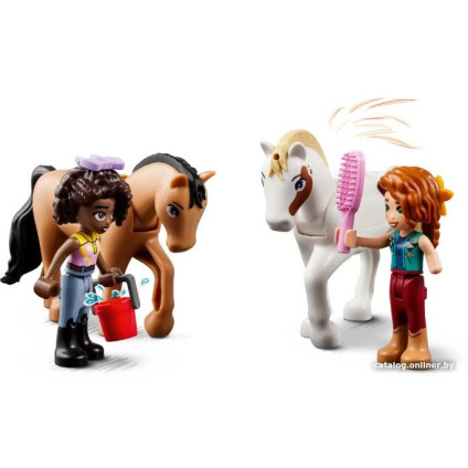 Конструктор LEGO Friends Осенняя конюшня 41745