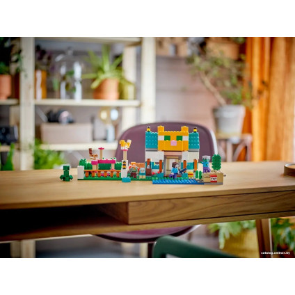 Конструктор LEGO Minecraft 21249 Ящик для крафта 4.0