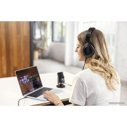 Наушники RODE NTH-100 (черный)