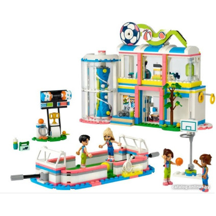 Конструктор LEGO Friends Спортивный центр 41744