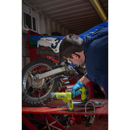 Шприц для смазки Ryobi R18GG-0 5133004643 (без АКБ)