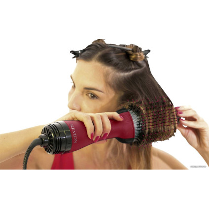 Фен-щетка Revlon RVDR5279UKE