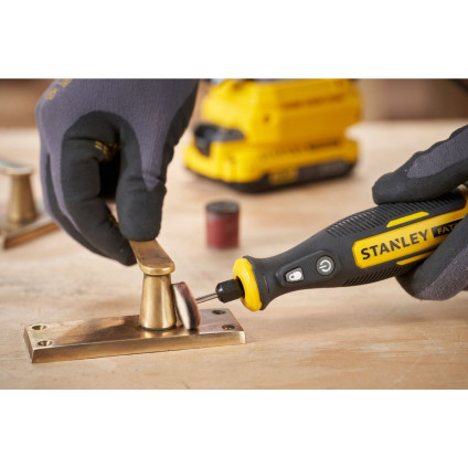 Гравер Stanley SFMCE030B-XJ (без АКБ)