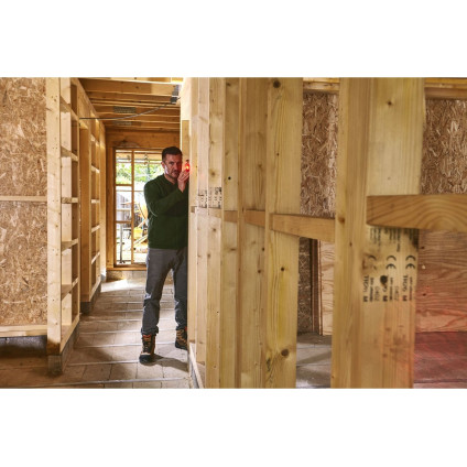 Лазерный дальномер Stanley STHT77666-0