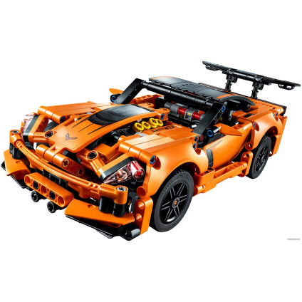 Конструктор LEGO Technic 42093 Chevrolet Corvette ZR1