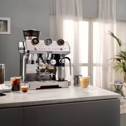 Кофейная станция DeLonghi La Specialista Maestro with Cold Brew EC9885M