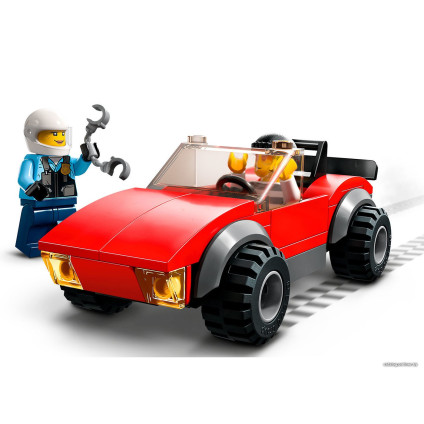 Конструктор LEGO City 60392 Полицейская погоня на байке
