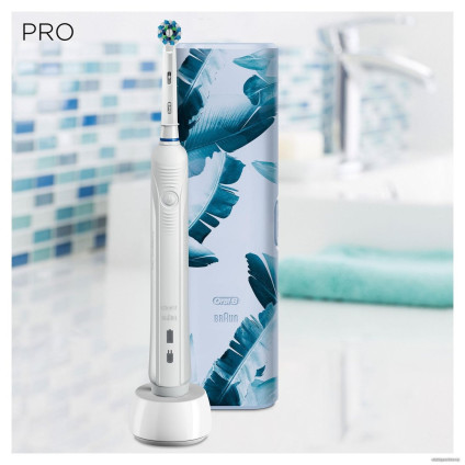 Электрическая зубная щетка Oral-B Pro 1 750 Cross Action D16.513.1UX (белый)