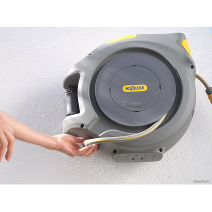 Катушка со шлангом Hozelock Auto Reel with hose 2403 (1/2", 30 м)