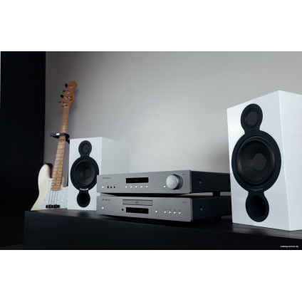 Интегральный усилитель Cambridge Audio AXA35 (серебристый)