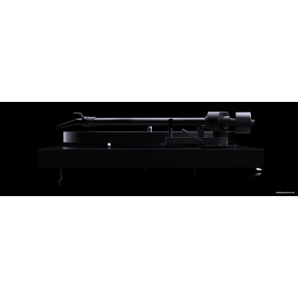 Виниловый проигрыватель Pro-Ject Debut PRO S