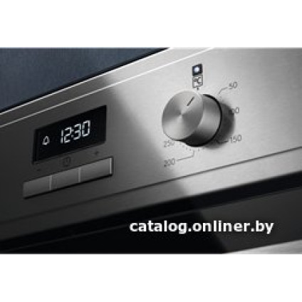 Электрический духовой шкаф Electrolux EOF3H40X