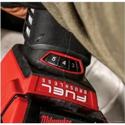 Угловая шлифмашина Milwaukee M18 Fuel FSAGV115XPDB-0X 4933478773 (без АКБ, кейс)