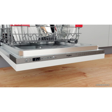 Встраиваемая посудомоечная машина Whirlpool WIO 3O540 PELG