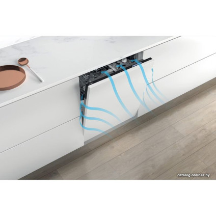 Встраиваемая посудомоечная машина Whirlpool WIF 5O41 PLEGTS