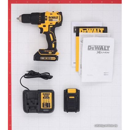 Ударная дрель-шуруповерт DeWalt DCD778S2T (с 2-мя АКБ 1.5 Ah)