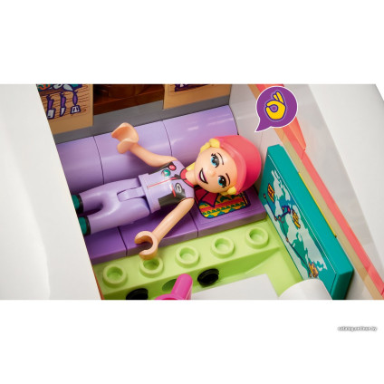 Конструктор LEGO Friends 41716 Приключения Стефани на яхте