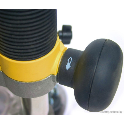 Вертикальный фрезер DeWalt DW621