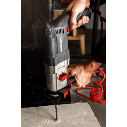 Перфоратор GRAPHITE 58G537 (кейс)