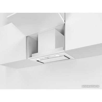 Кухонная вытяжка Electrolux LFG716W