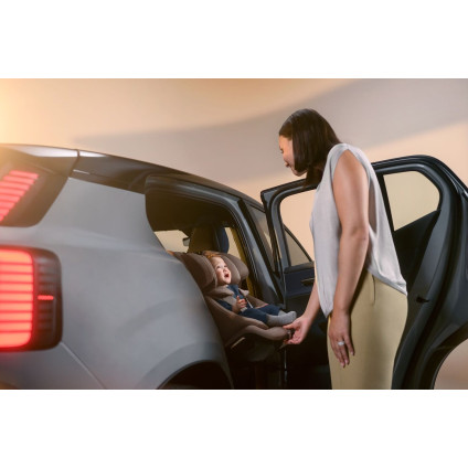Детское автокресло Maxi-Cosi Emerald 360 Pro (authentic truffle)
