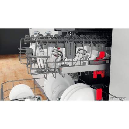 Встраиваемая посудомоечная машина Whirlpool WIS 7020 PEF