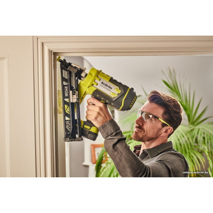 Гвоздезабиватель Ryobi R15GN18-0 5133005297 (без АКБ)