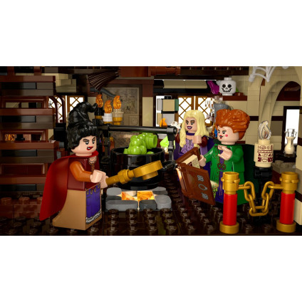 Конструктор LEGO Ideas 21341 Фокус-Покус: Коттедж сестер Сандерсон