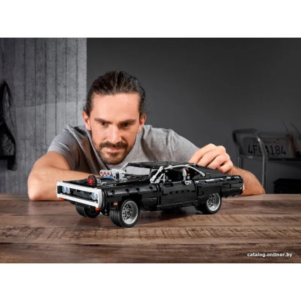 Конструктор LEGO Technic 42111 Dodge Charger Доминика Торетто
