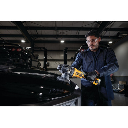 Полировальная машина DeWalt DCM848P2 (с 2-мя АКБ, сумка)