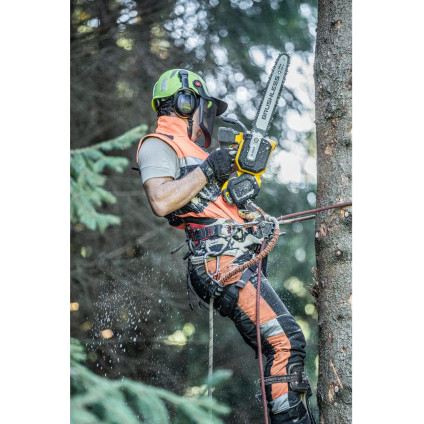 Аккумуляторная пила DeWalt DCMCST635N (без АКБ, без шины)