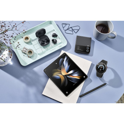 Телефон Samsung Galaxy Z Fold4 12GB/512GB (черный)