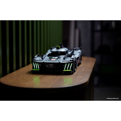 Конструктор LEGO Technic 42156 PEUGEOT 9X8 24H Le Mans Hybrid Hypercar