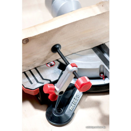 Торцовочная пила Metabo KGS 216 M 619260000