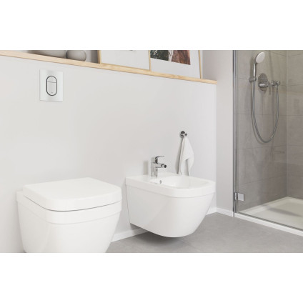 Смеситель Grohe Eurosmart 24043003
