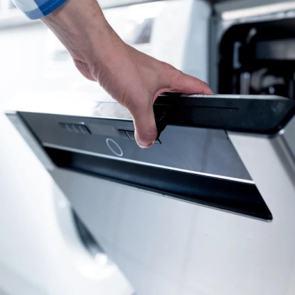 Портативный блендер Ninja Blast MAX BC251EULD