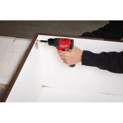 Дрель-шуруповерт Milwaukee M12 BLDDRC-202C 4933499686 (с 2-мя АКБ, кейс)