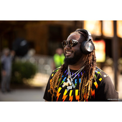 Наушники Corsair Virtuoso RGB Wireless XT